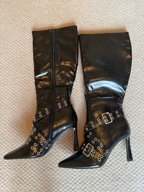 Black Grommet-Strap Knee-High Heeled Boots